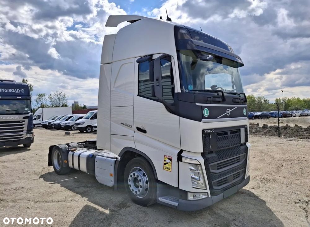 Volvo FH 500 XXL LOW DECK MEGA / TYLKO 616 412 KM PARK COOL / KLIMA POSTOJOWA / NOWY TACHOGRAF GEN2v2 / ORYGINALNY PRZEBIEG / NAJWYŻSZA KABINA XXL / 2 ZBIORNIKI PALIWOWE / CAŁE NA PODUSZCE / 2018 ROK !! - 10
