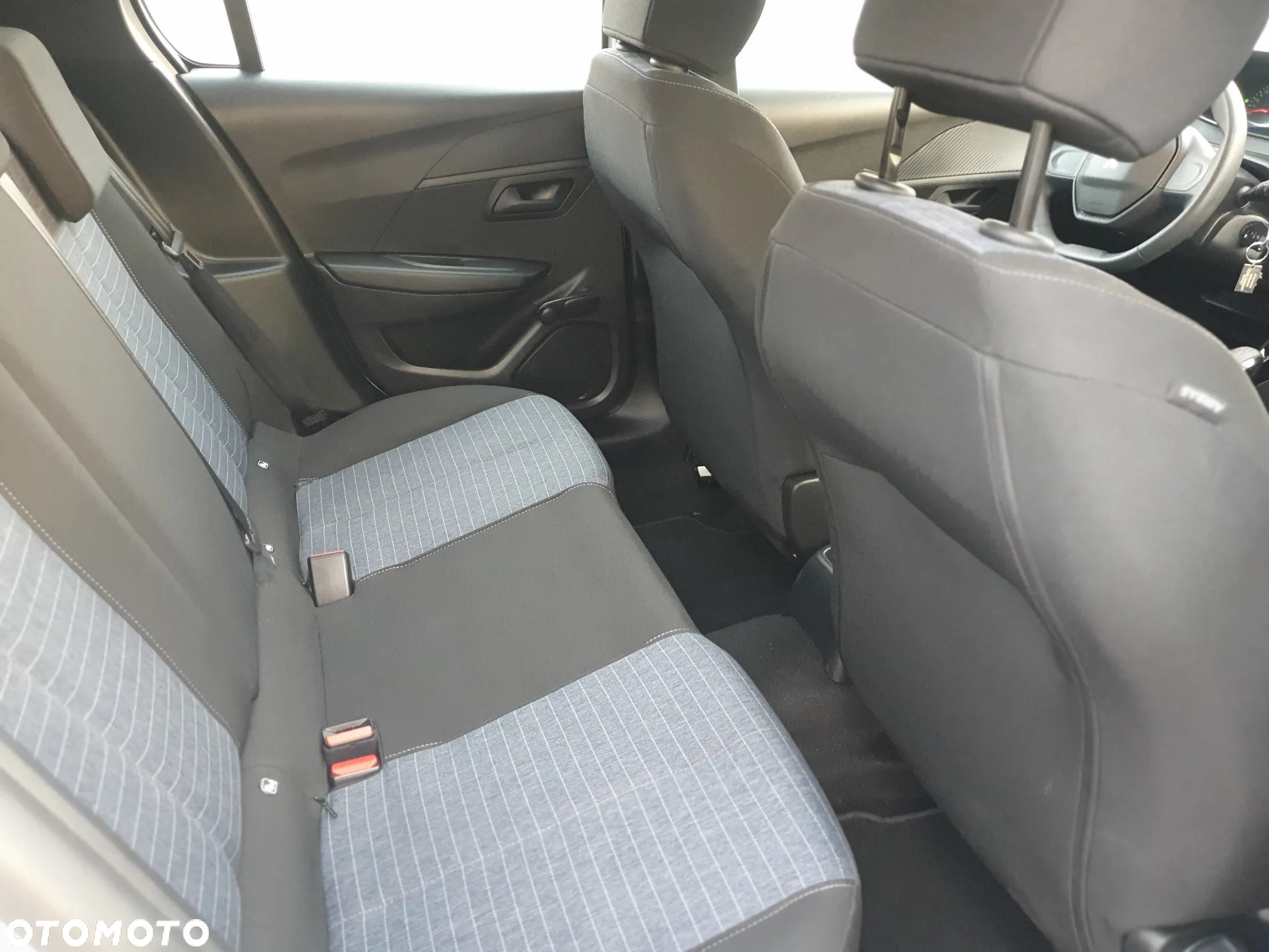 Peugeot 208 1.2 PureTech Like S&S - 22