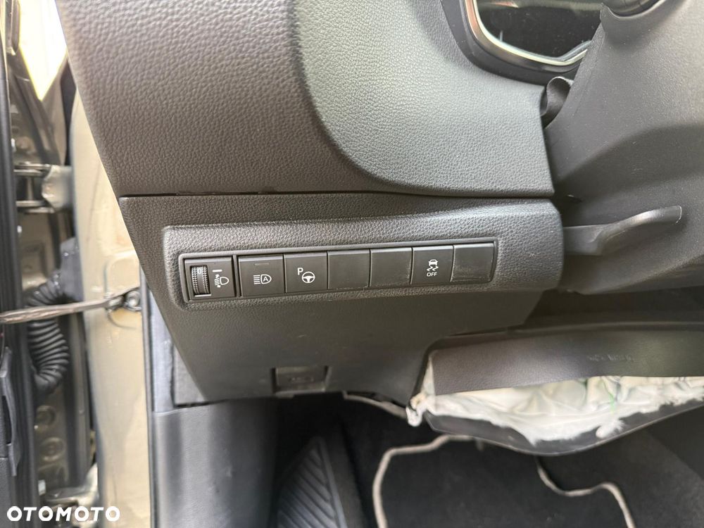 Toyota Corolla 2.0 Hybrid Executive - 14