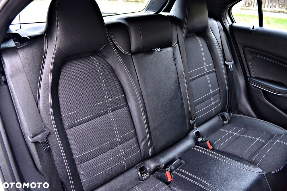 Mercedes-Benz Klasa A 200 - 32