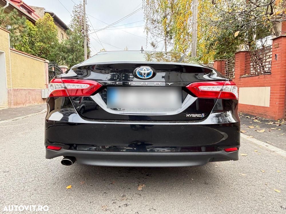 Toyota Camry 2.5 Exclusive - 21