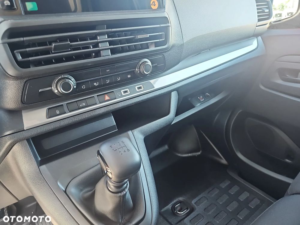 Peugeot Expert - 15