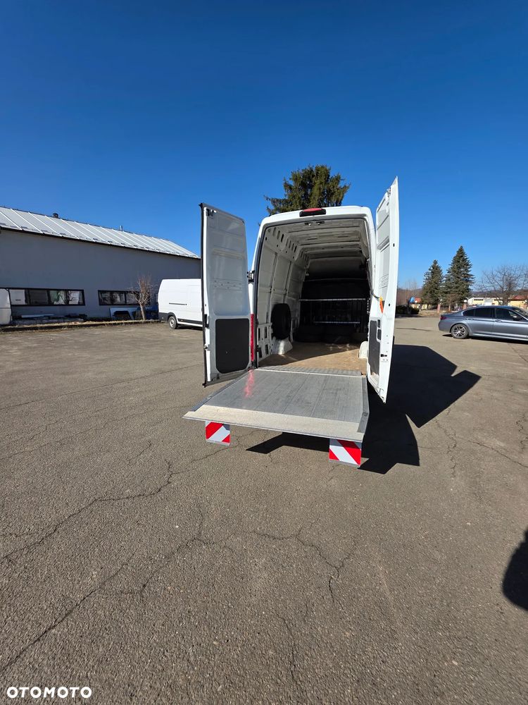 Iveco DAILY 35S15 - 10