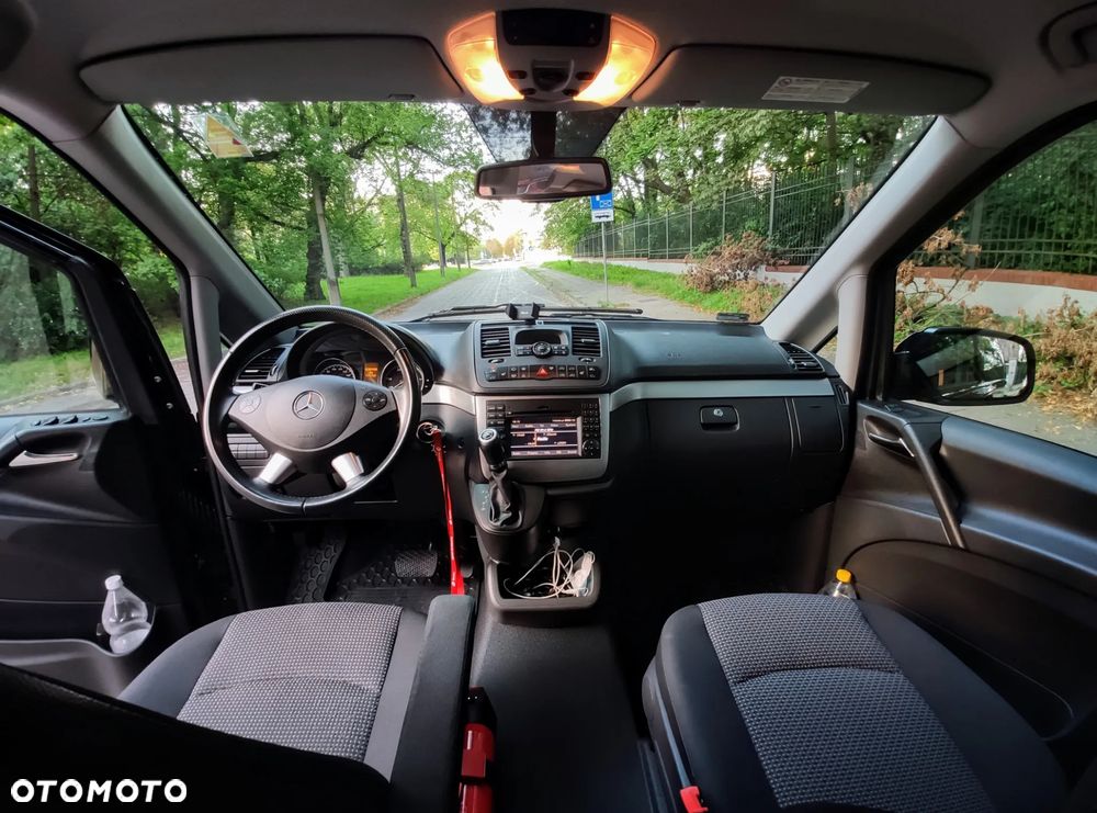 Mercedes-Benz Viano - 13
