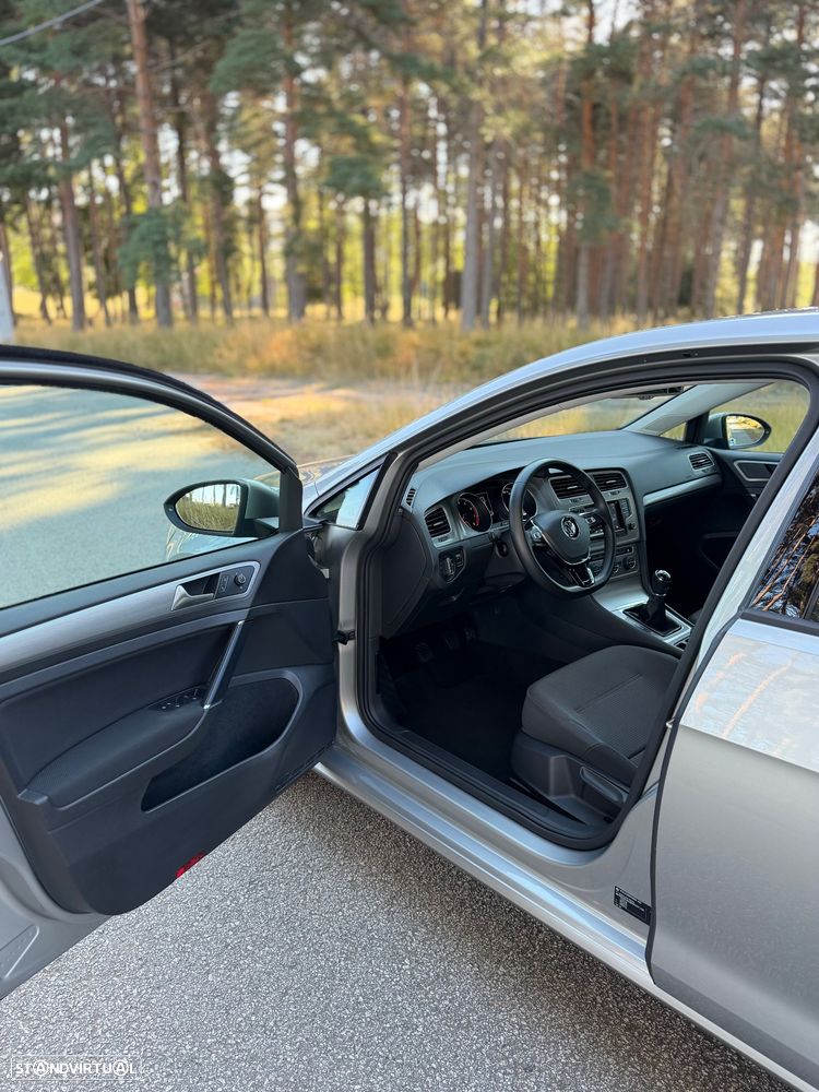 VW Golf 1.2 TSi Confortline BlueMotion - 23