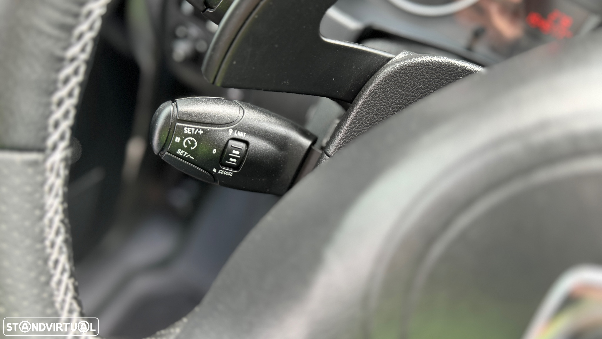 Citroën Berlingo 1.6 HDI L1H1 CX Automática - 16