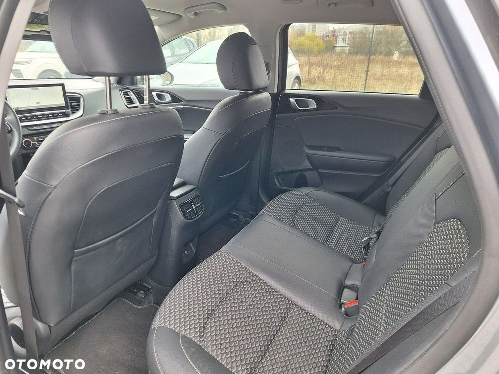 Kia Ceed 1.5 T-GDI L DCT - 22