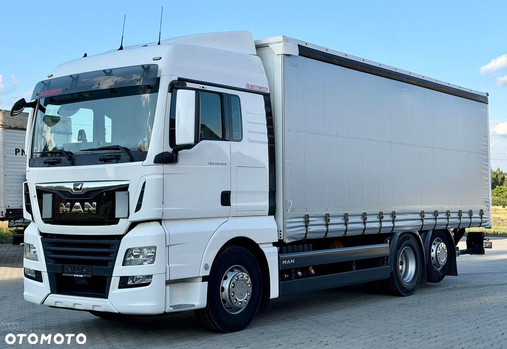 MAN TGX 26.420 / FIRANKA / WINDA / 18 EUROPALET / 410 TYŚ KM / 6x2 / OŚ SKRĘTNA / OŚ PODNOSZONA / 2019 ROK / AUTOMAT - 1