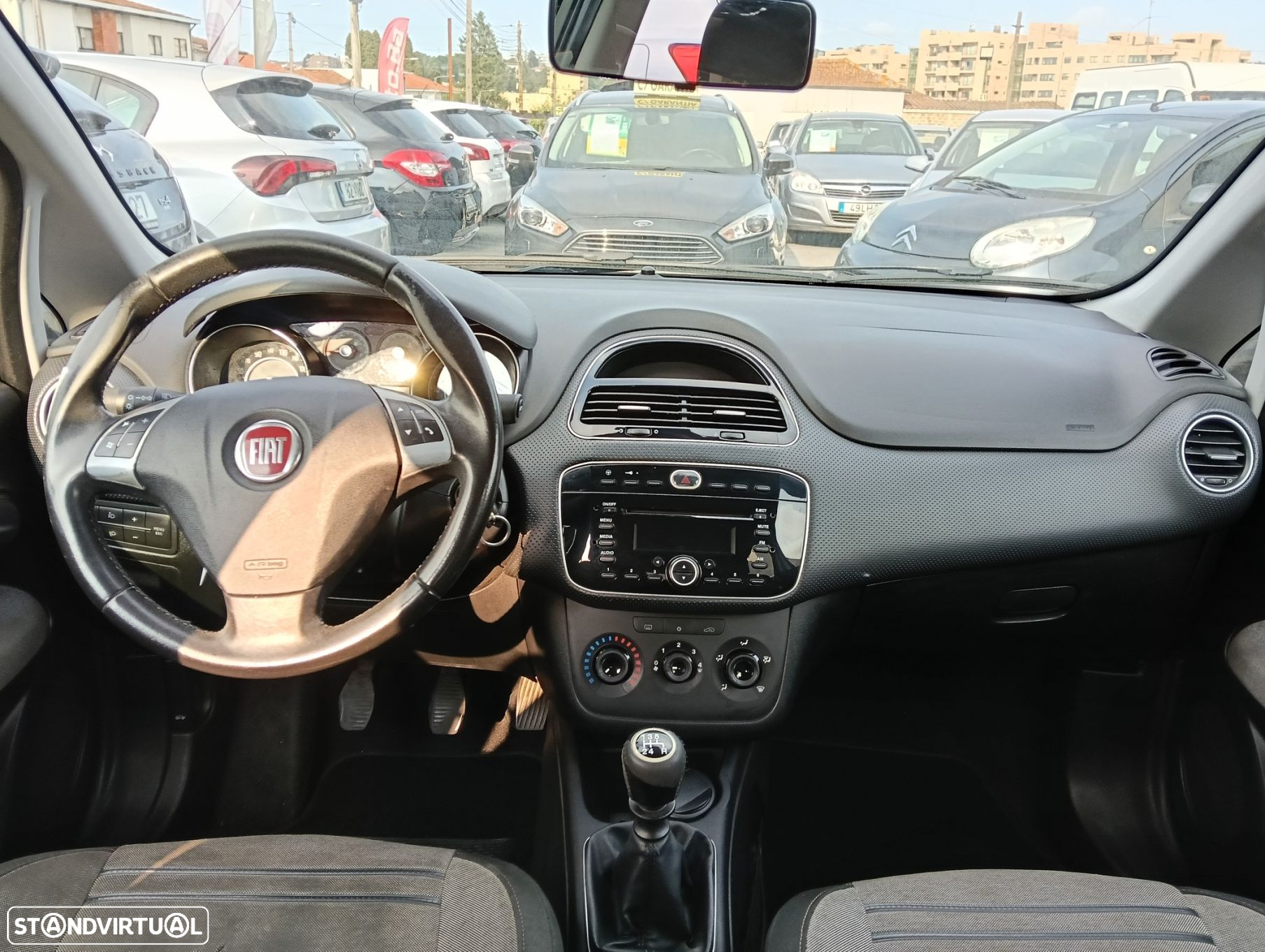 Fiat Punto Evo 1.4 Dynamic - 6