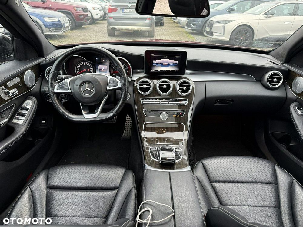 Mercedes-Benz Klasa C 300 7G-TRONIC AMG Line - 6