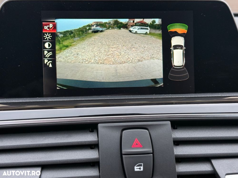 BMW Seria 3 320d Aut. Sport Line - 22