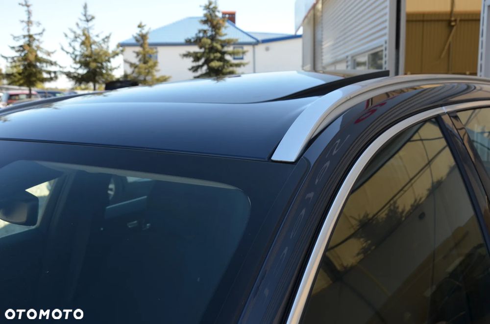 Volvo XC 60 T6 Plug-In Hybrid AWD Inscription - 12