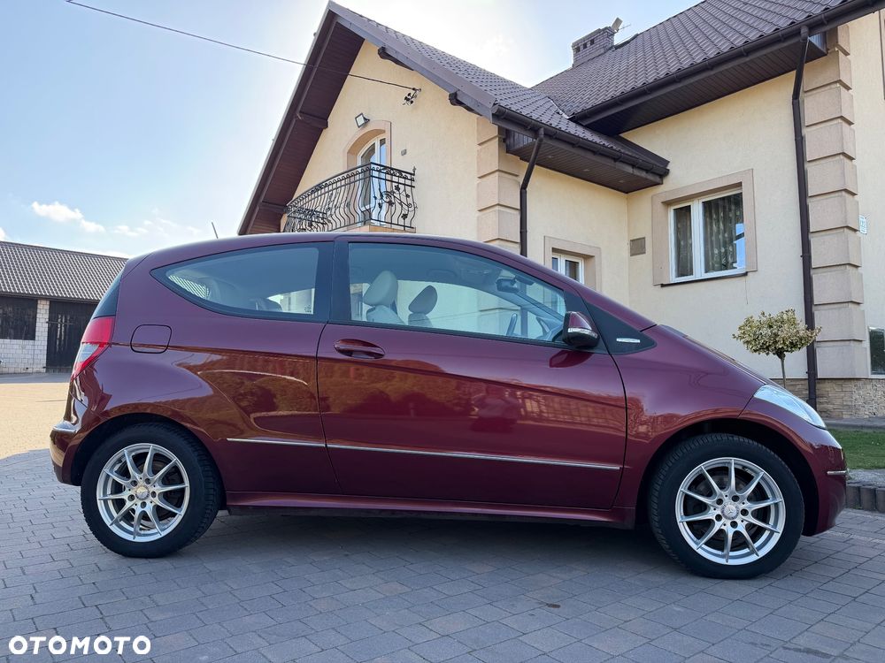 Mercedes-Benz Klasa A 150 BlueEFFICIENCY Avantgarde - 8