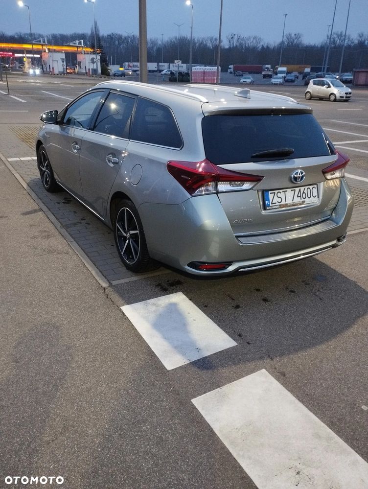 Toyota Auris - 2