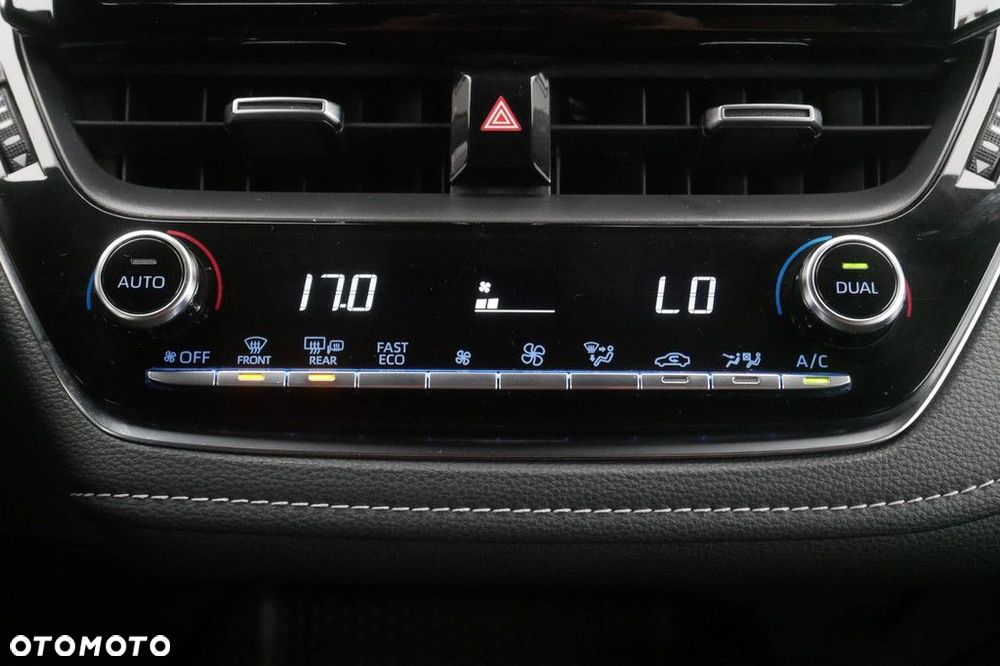Toyota Corolla 1.8 Hybrid Comfort - 19