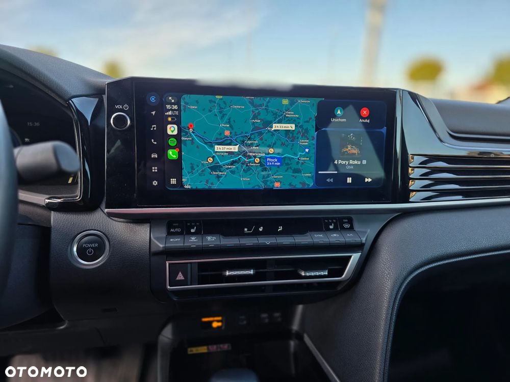 Toyota Camry 2024