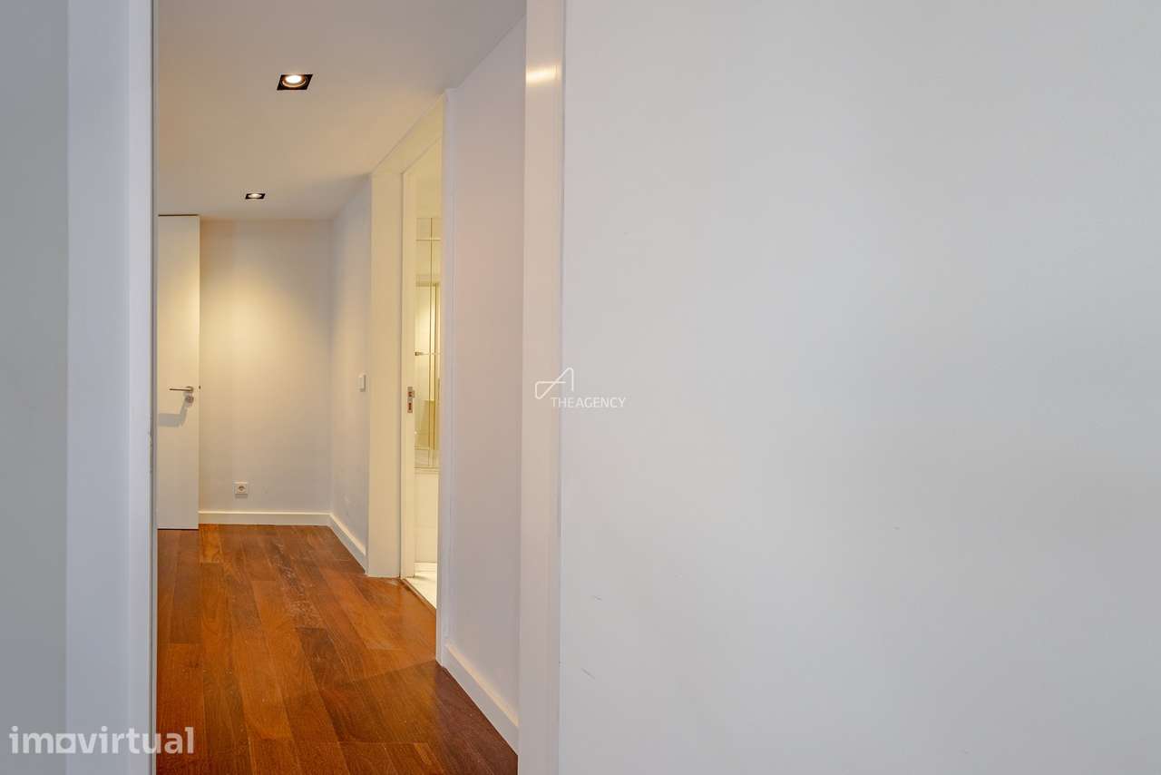 Apartamento T1 com Garagem na Rua Viriato – Avenidas Novas | Picoas | - Grande imagem: 5/24