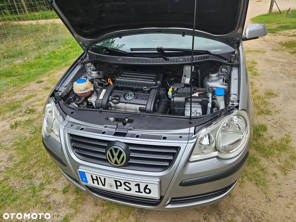 Volkswagen Polo 1.4 Tour - 20