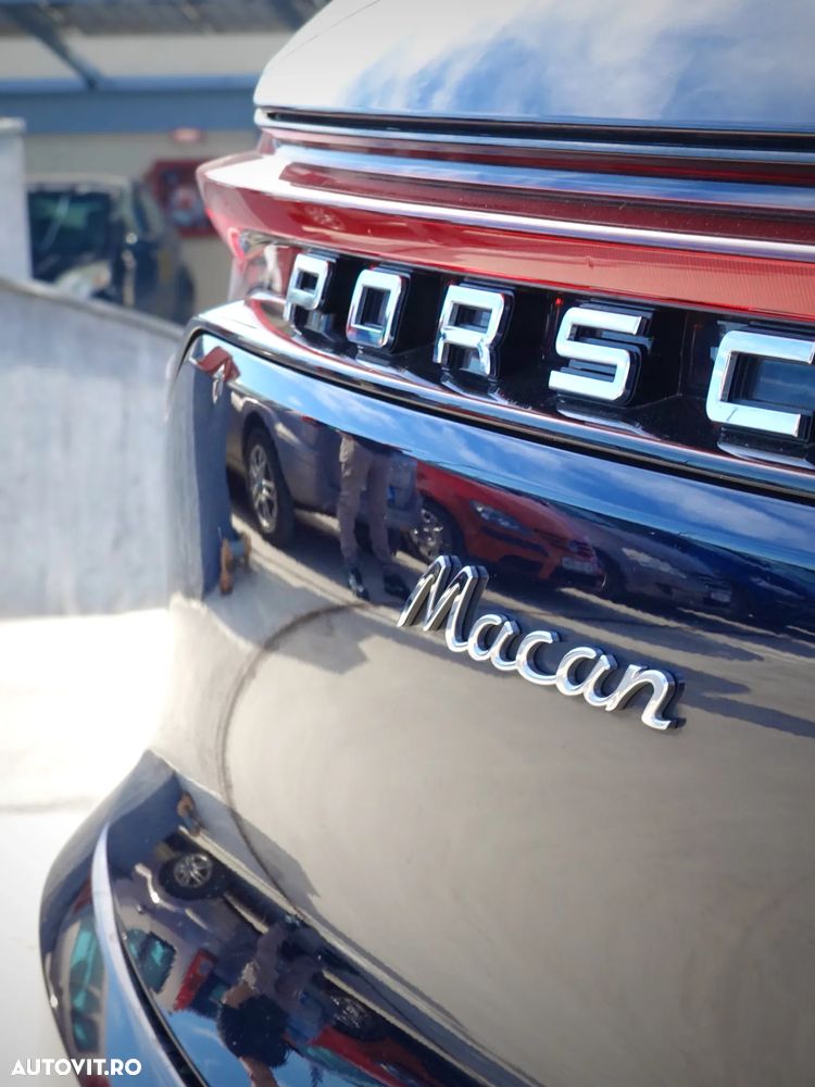 Porsche Macan T PDK - 13