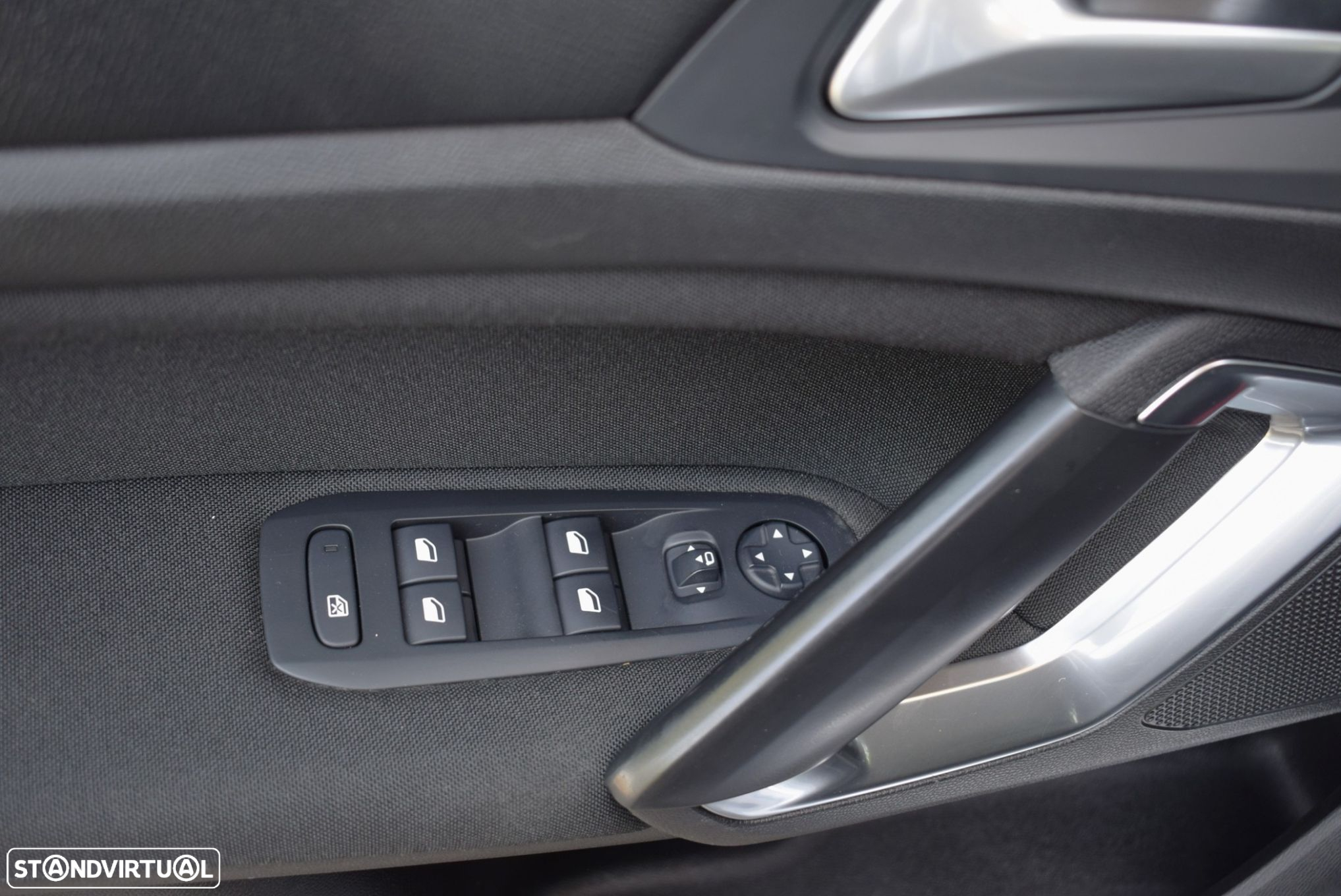 Peugeot 308 1.2 PureTech Style - 21