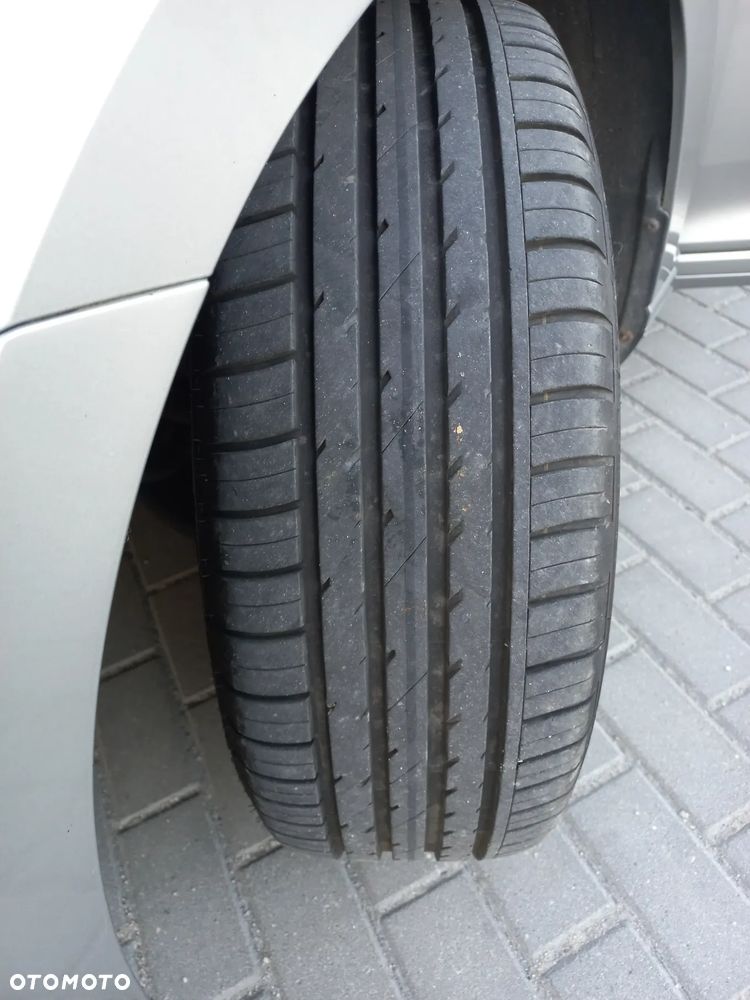 Volkswagen Passat Variant - 19