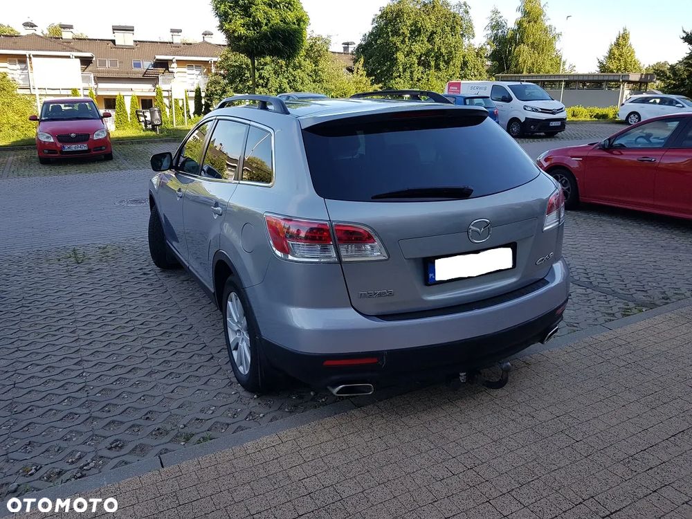 Mazda CX-9 3.7 V6 - 8