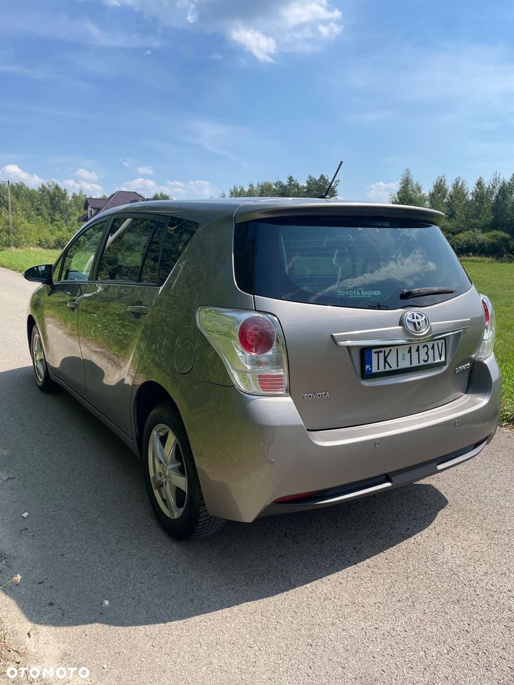 Toyota Verso 1.6 D-4D Active - 5