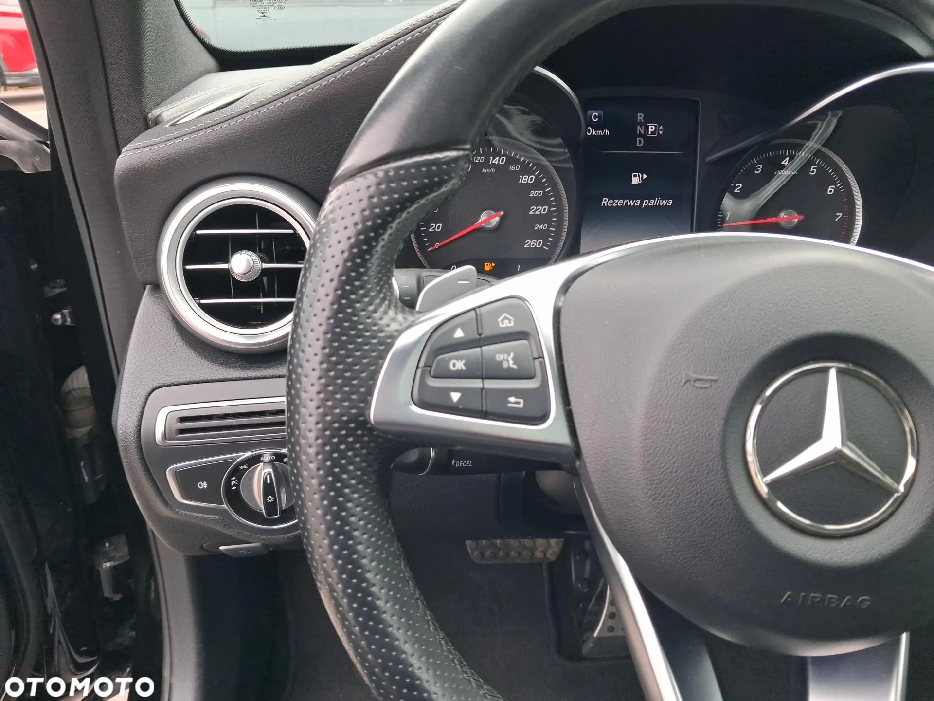 Mercedes-Benz Klasa C 300 7G-TRONIC Exclusive - 15