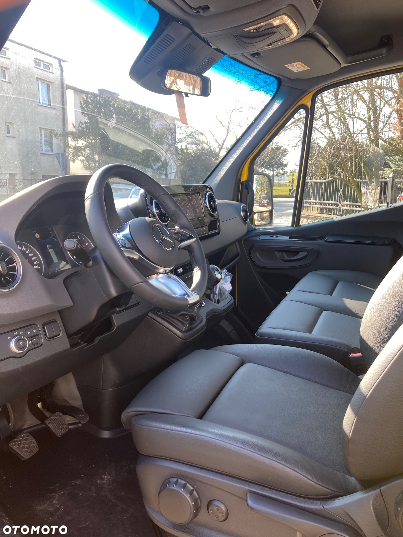 Mercedes-Benz Sprinter juzjade webasto 315 laweta pomoc drogowa model 2025 - 15