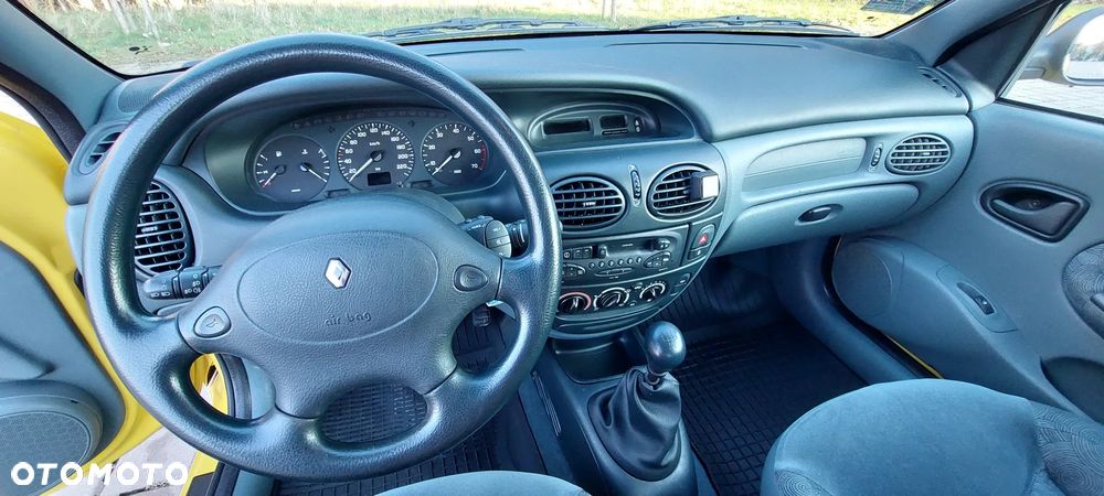 Renault Megane - 6