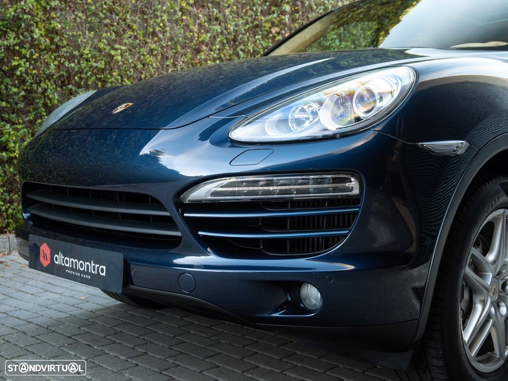 Porsche Cayenne 2012 photo 5