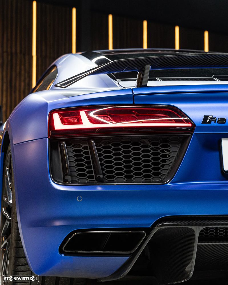 Audi R8 Coupé V10 plus 5.2 FSI quattro S tronic - 11