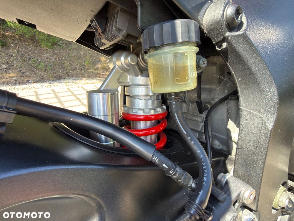 Yamaha R6 - 20