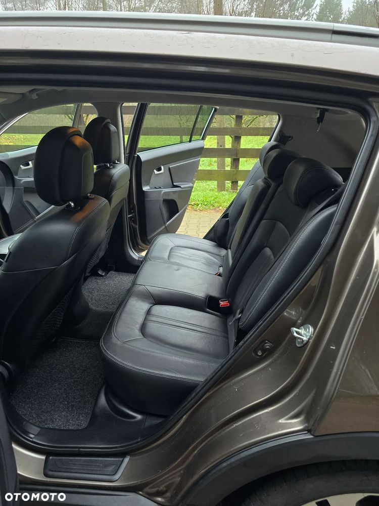 Kia Sportage 2.0 CRDI 2WD Vision - 22