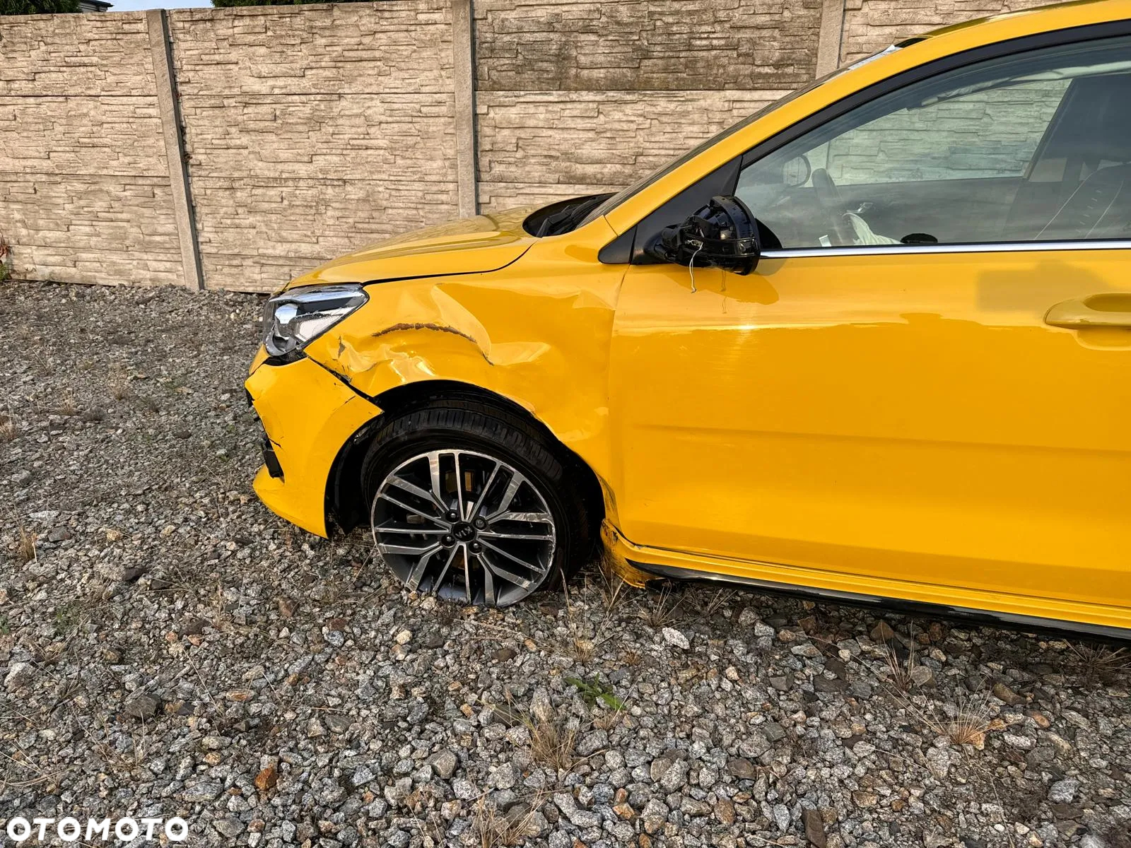 Kia Rio 1.0 T-GDI 100 GT Line - 4
