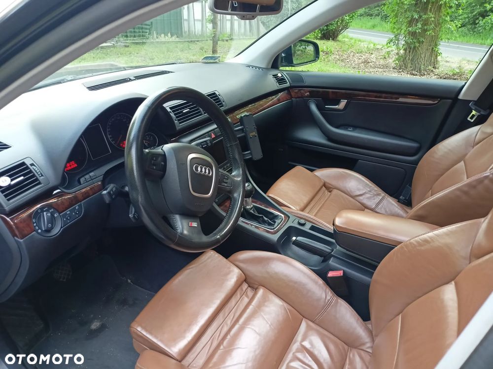 Audi A4 Avant - 5