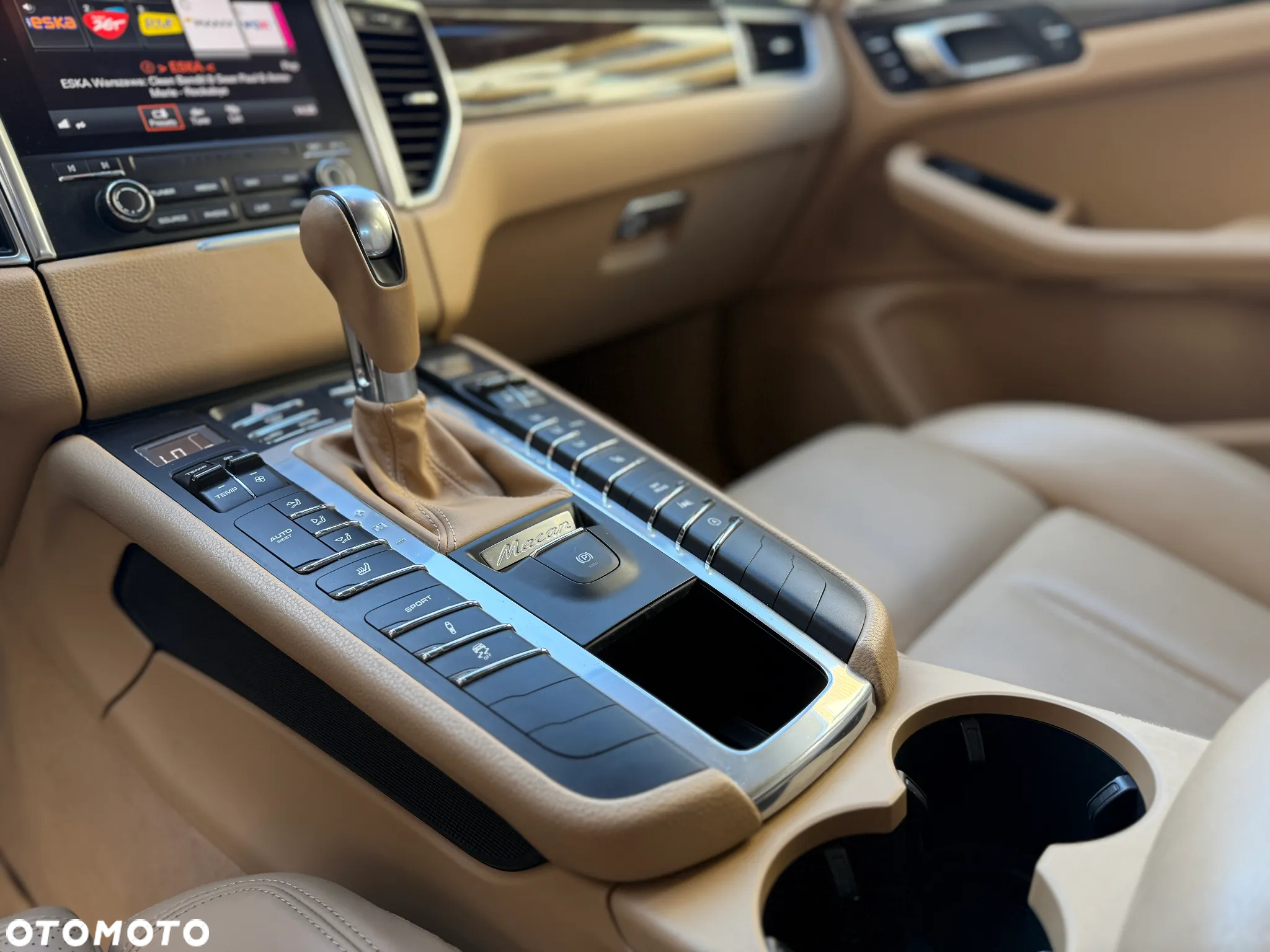 Porsche Macan - 21