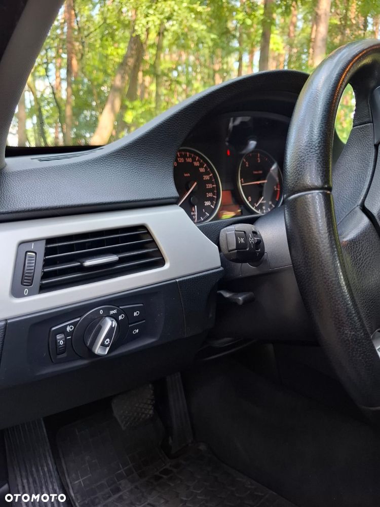 BMW Seria 3 320d DPF - 17