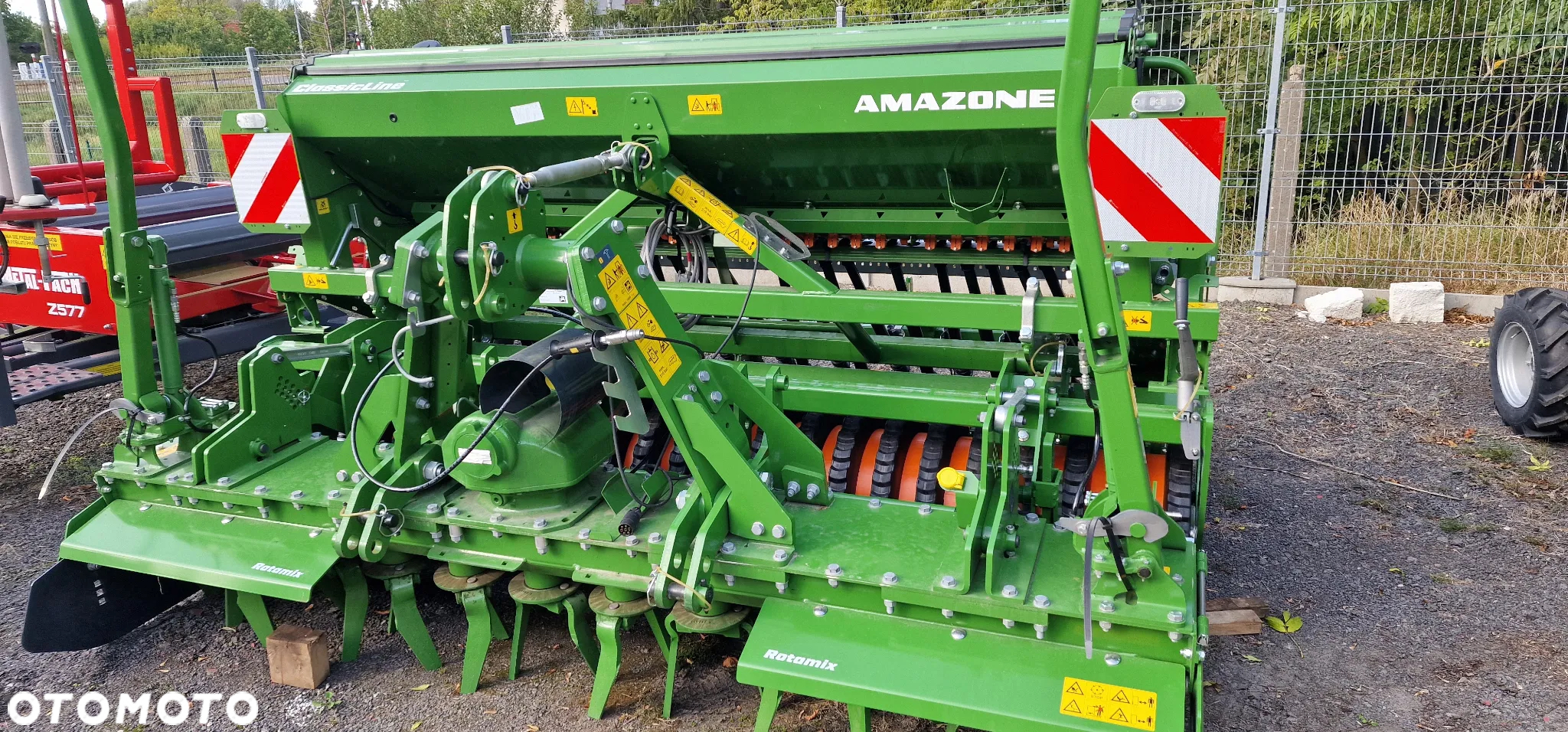 Amazone Nowy zestaw KE+AD 3. uprawowo-siewny, siewnik nabudowany talerzowy, borna aktywna 3m - 6