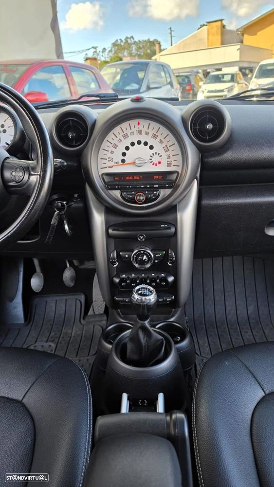 MINI Countryman Cooper D - 10