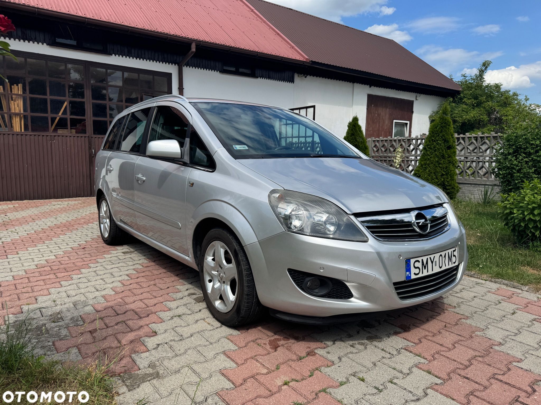 Opel Zafira - 1