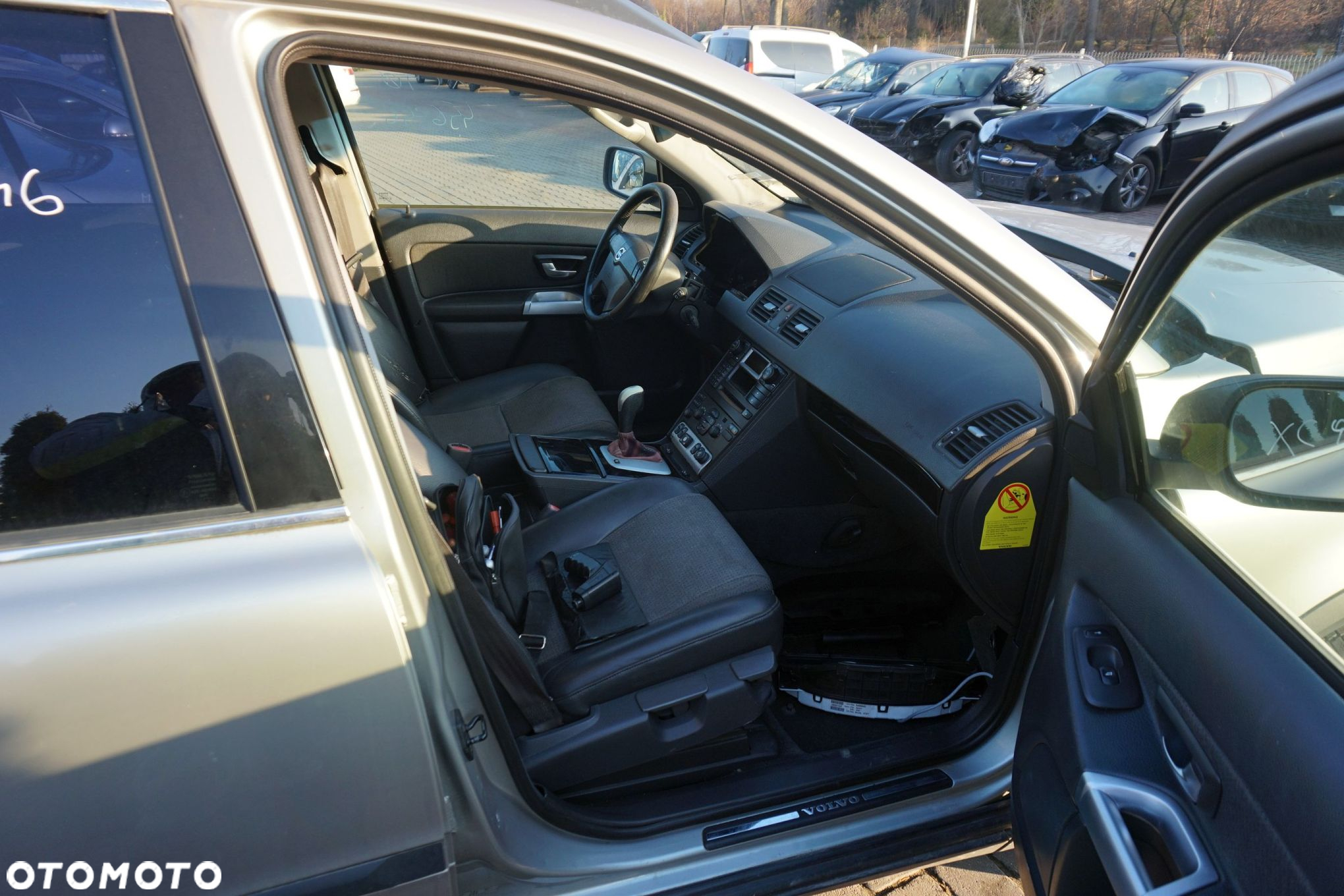 VOLVO XC90 I 275 2003 456-46 2.5T 20V B5254T2 209KM AW50/51 SREBRNY na części - 15