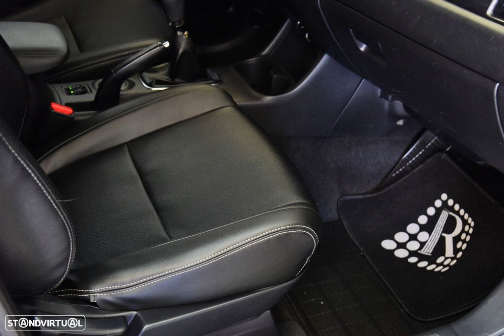 Mitsubishi Outlander 2.2 DI-D Intense - 22