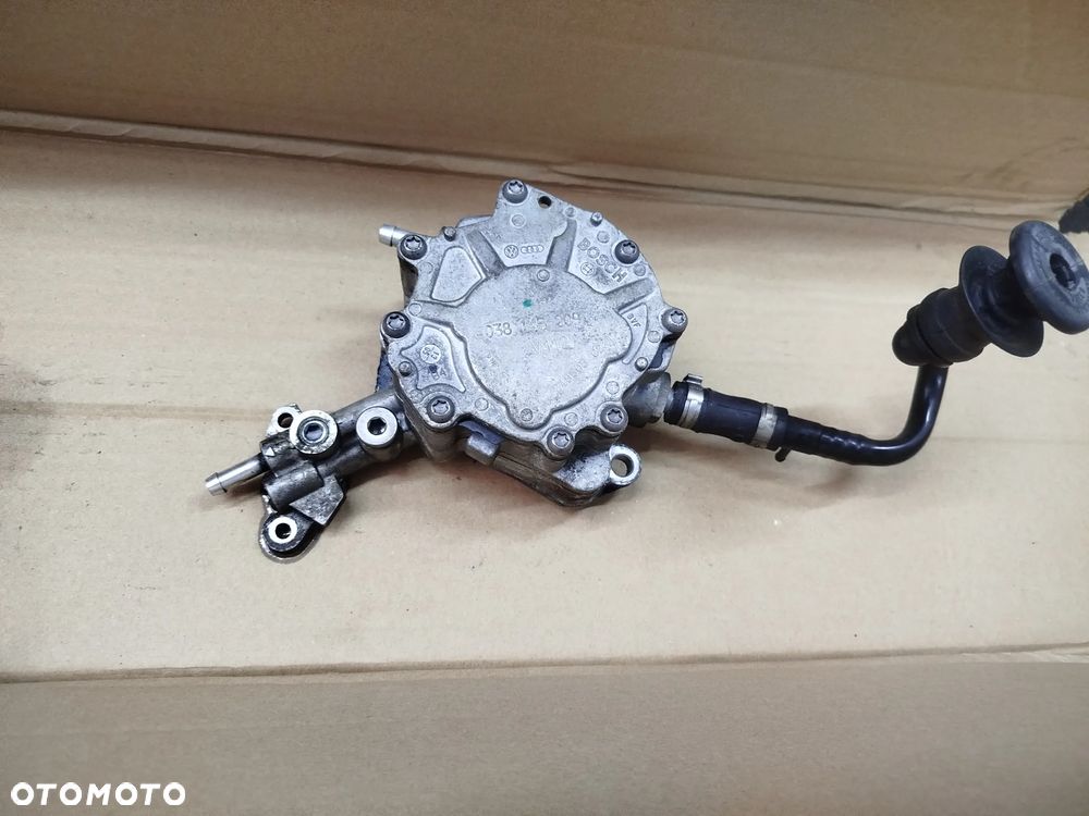 Audi A4 B6 B7  pompa vacum 038145209Q - 1