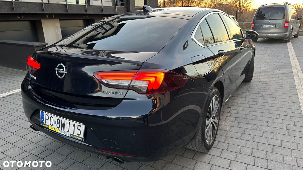 Opel Insignia 2.0 T 4x4 Innovation S&S - 5