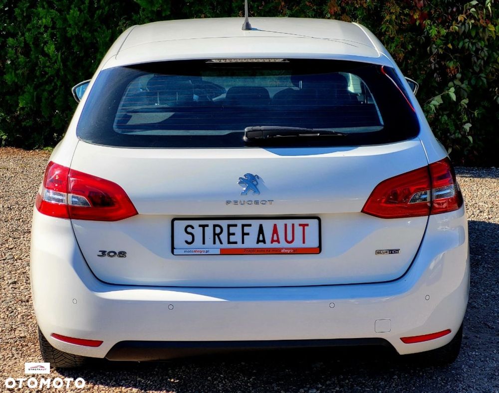 Peugeot 308 - 23