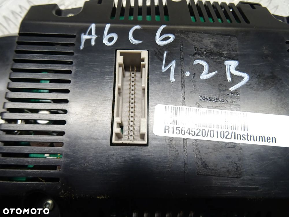 AUDI A6 C6 KOMBI 04-07 4.2 V8 LICZNIK ZEGARY 5550007301 - 3