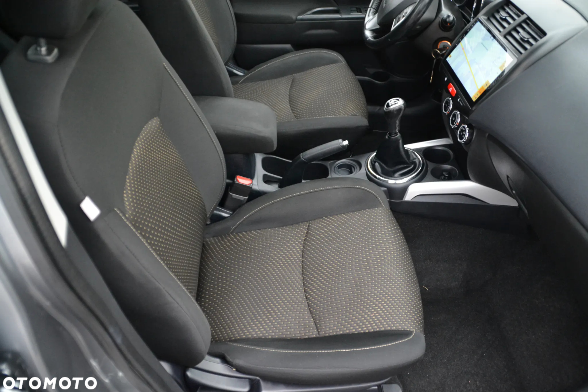 Mitsubishi ASX 1.6 2WD Comfort Edition - 31