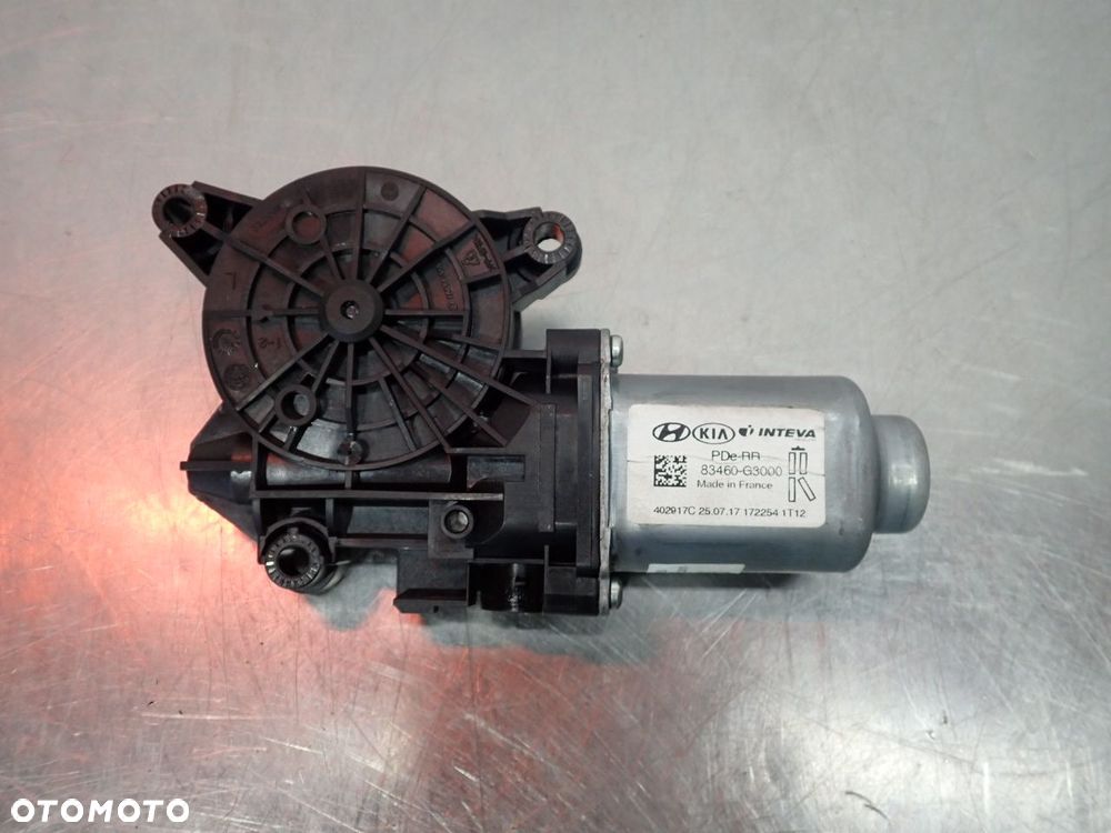 SILNICZEK SZYB PRAWY TYŁ HYUNDAI I30 III - 1