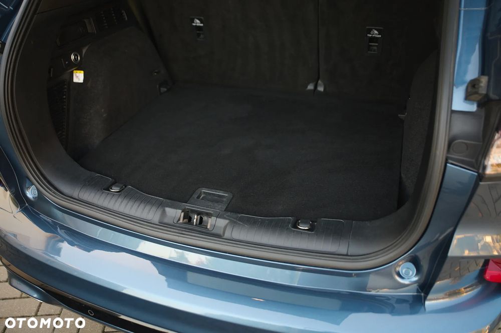 Ford Kuga 2.0 EcoBlue Hybrid ST-LINE X - 18